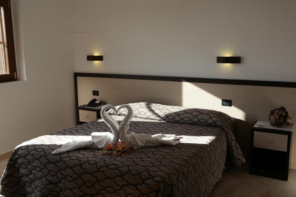 Albergo Il Giardino Foce Varano Habitación foto